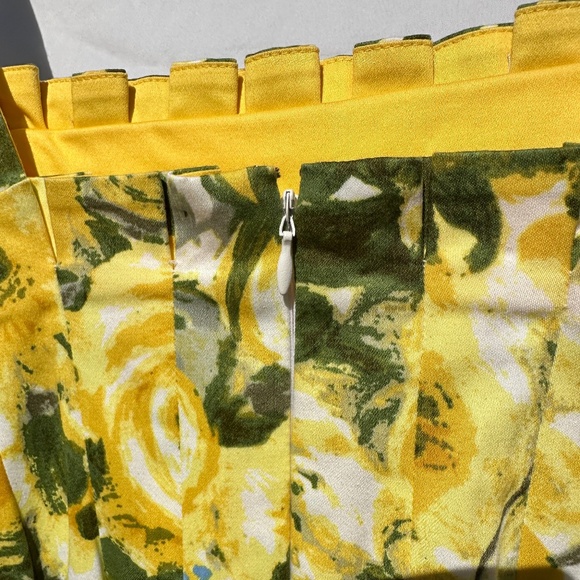 Maggy London yellow floral sleeveless dress size 8.NWT - Picture 4 of 9